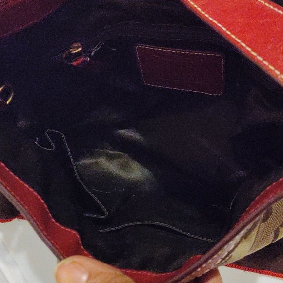 Vintage Coach Y2K Hampton Signature C Hobo – Rare Red Leather Shoulder Bag - Picture 16 of 16